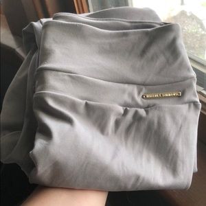 Whitney Simmons GYMSHARK leggings!